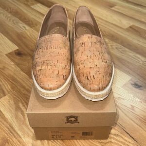 Trask slip on sneakers